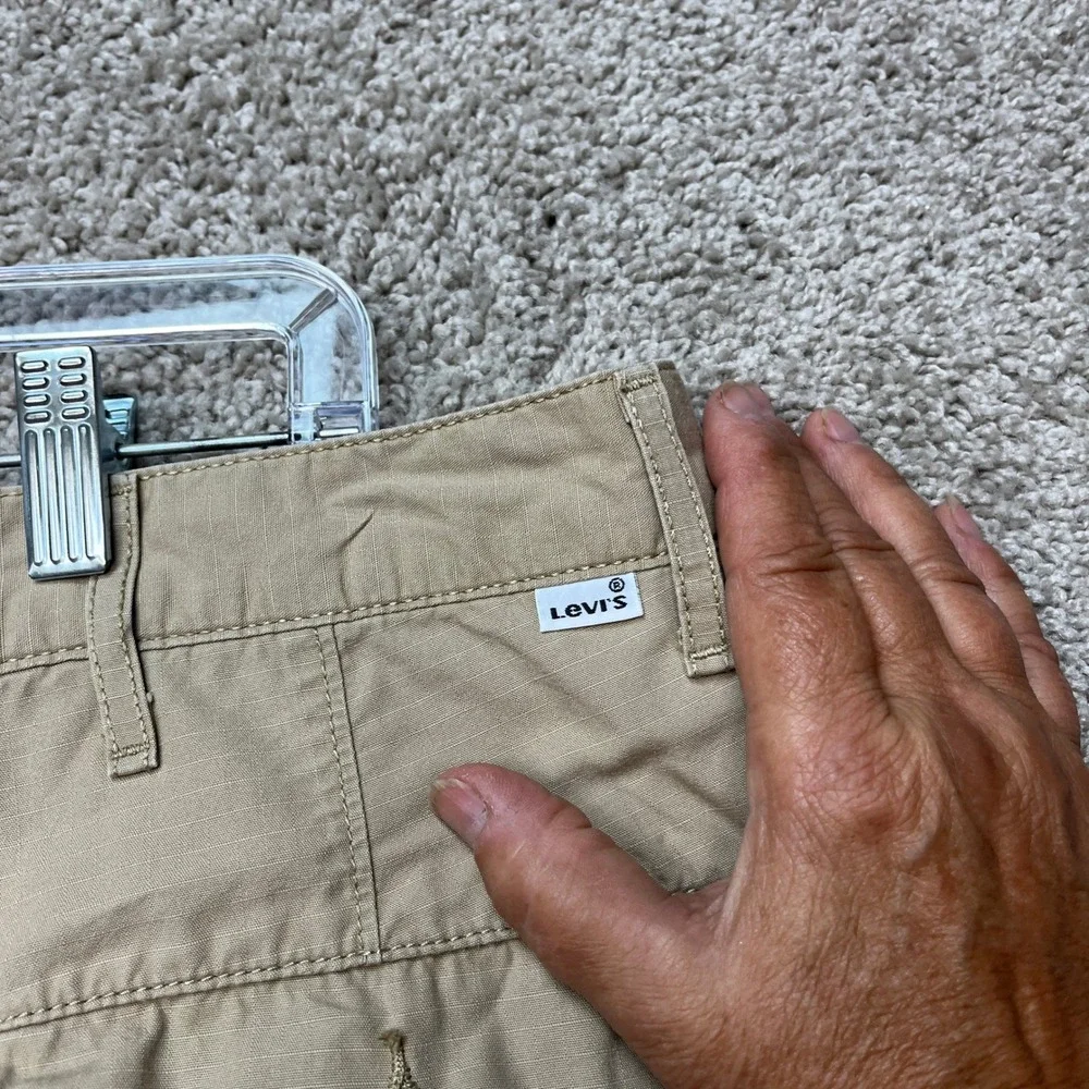 Levi's Cargo Shorts Mens 36 Khaki Tan Ripstop Flap Pocket Utility Outdoor EUC